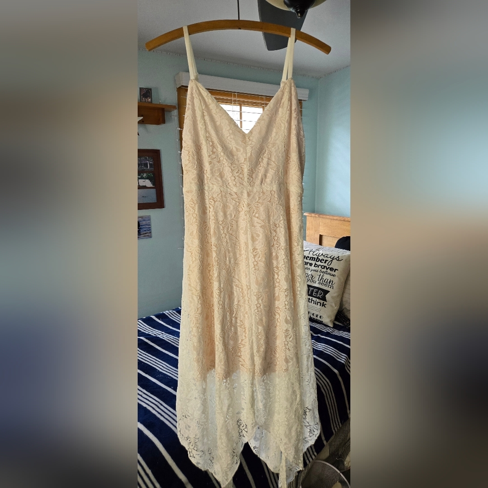 Lacy ivory midi dress